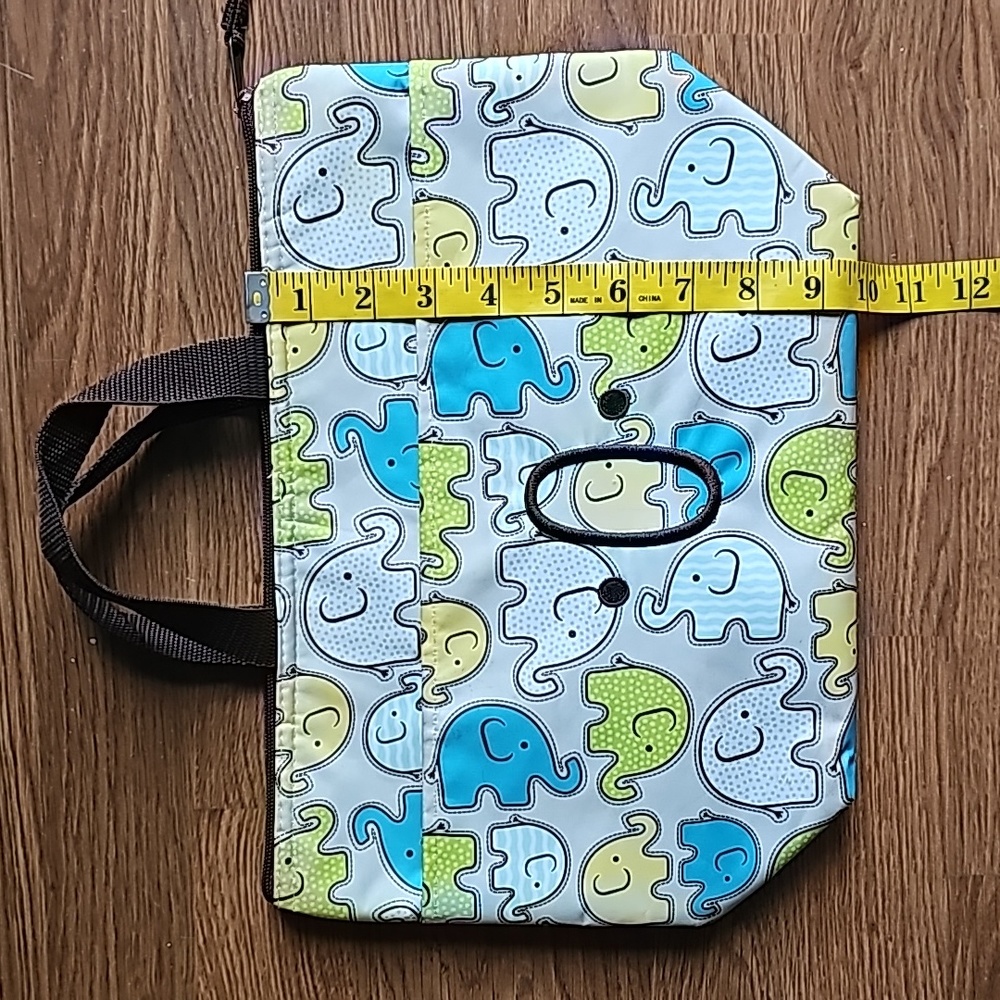 Thirty-One Insulated Lunch Bag Tote Cheeky Elephant Monogrammed "O" - Picture 4 of 11